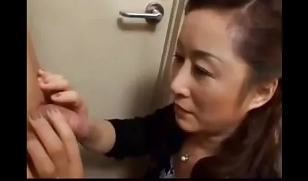 مهمانی کلیپ سکسی کوتاه handjob بدون سانسور ژاپنی